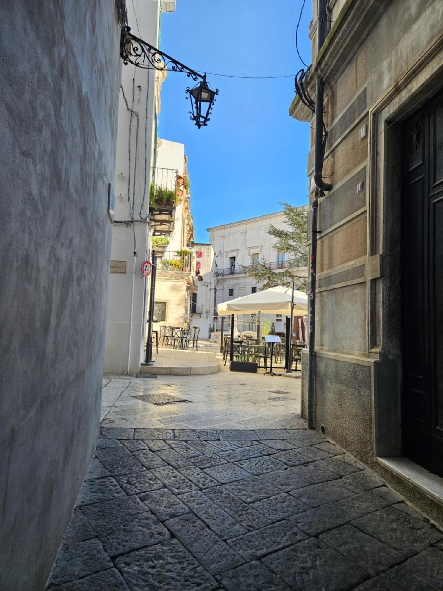 Apartamento Dimora Piazza Roma Martina Franca Exterior foto